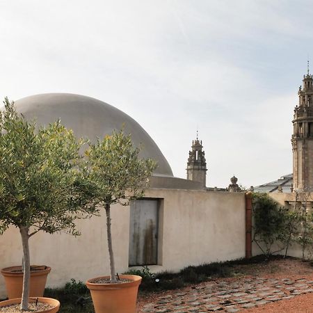 Hostal Porxos Garden Barcelona Buitenkant foto