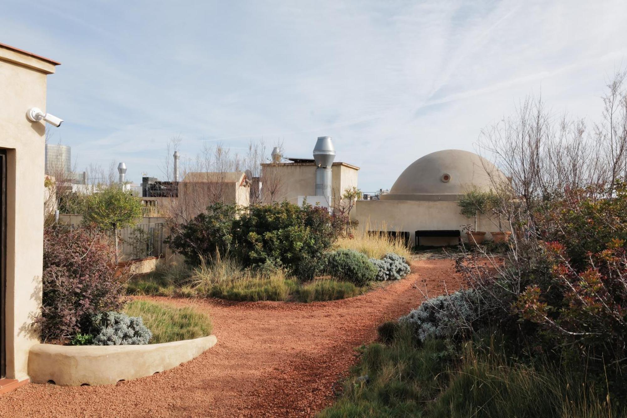 Hostal Porxos Garden Barcelona Buitenkant foto