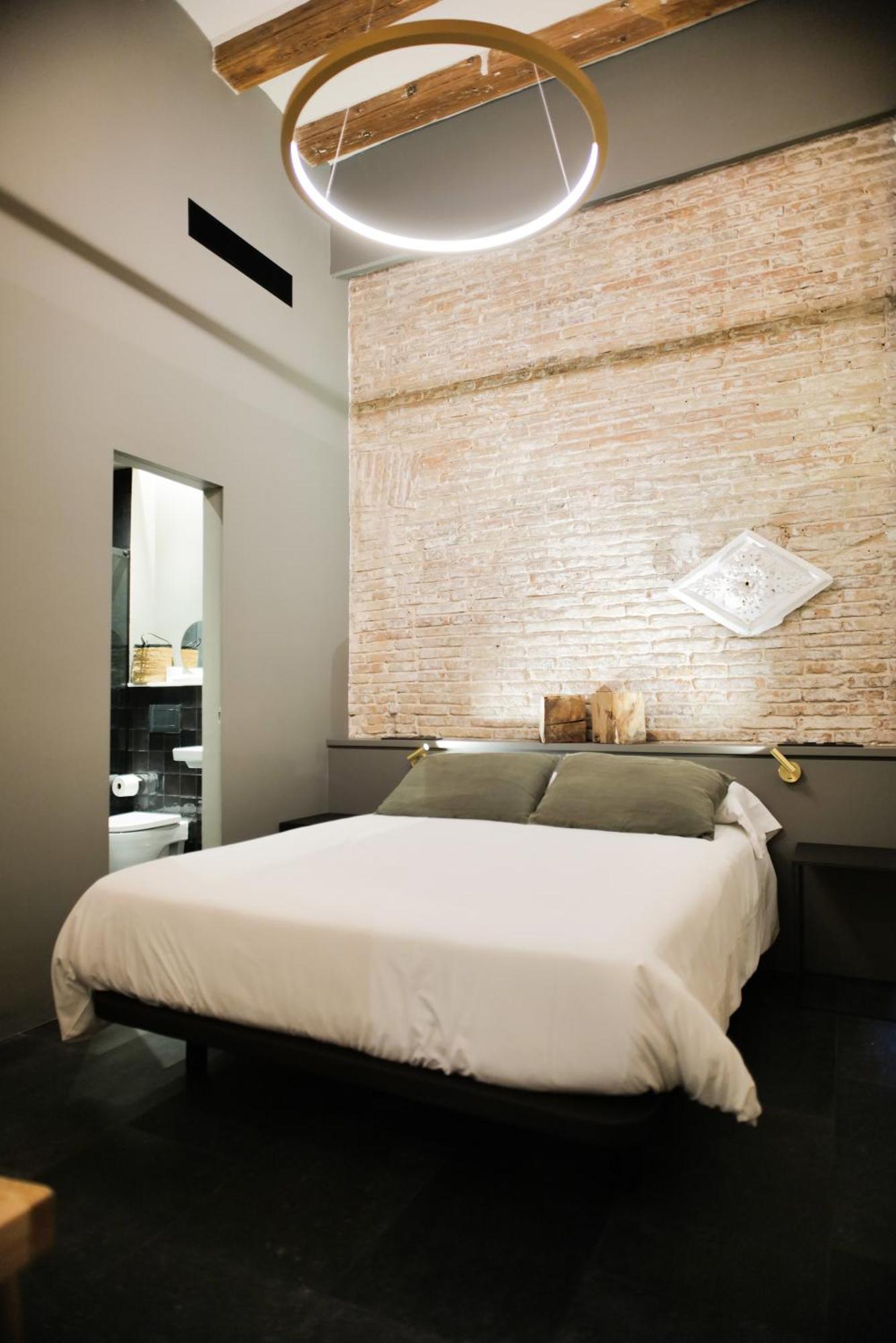 Hostal Porxos Garden Barcelona Buitenkant foto