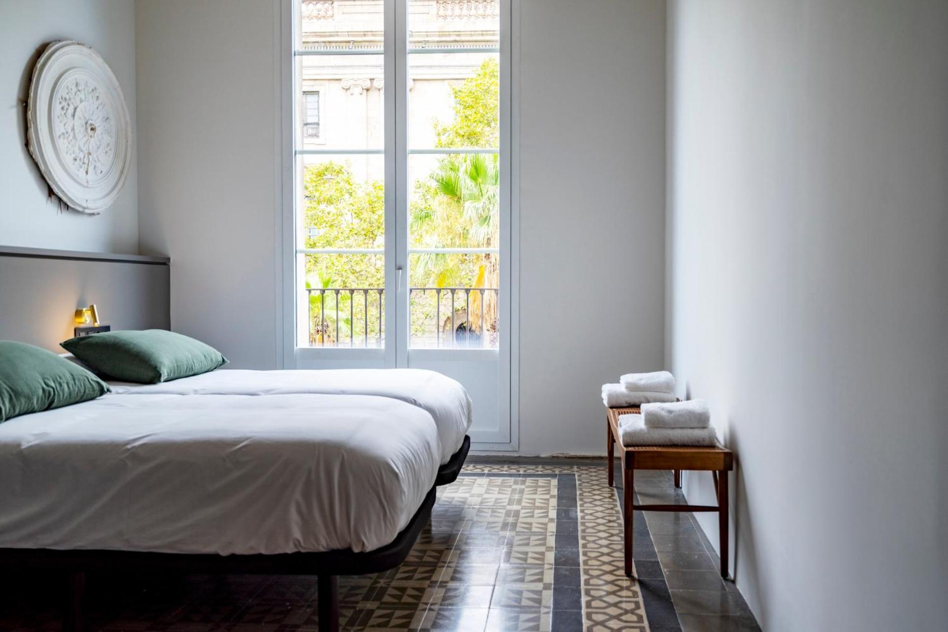 Hostal Porxos Garden Barcelona Buitenkant foto