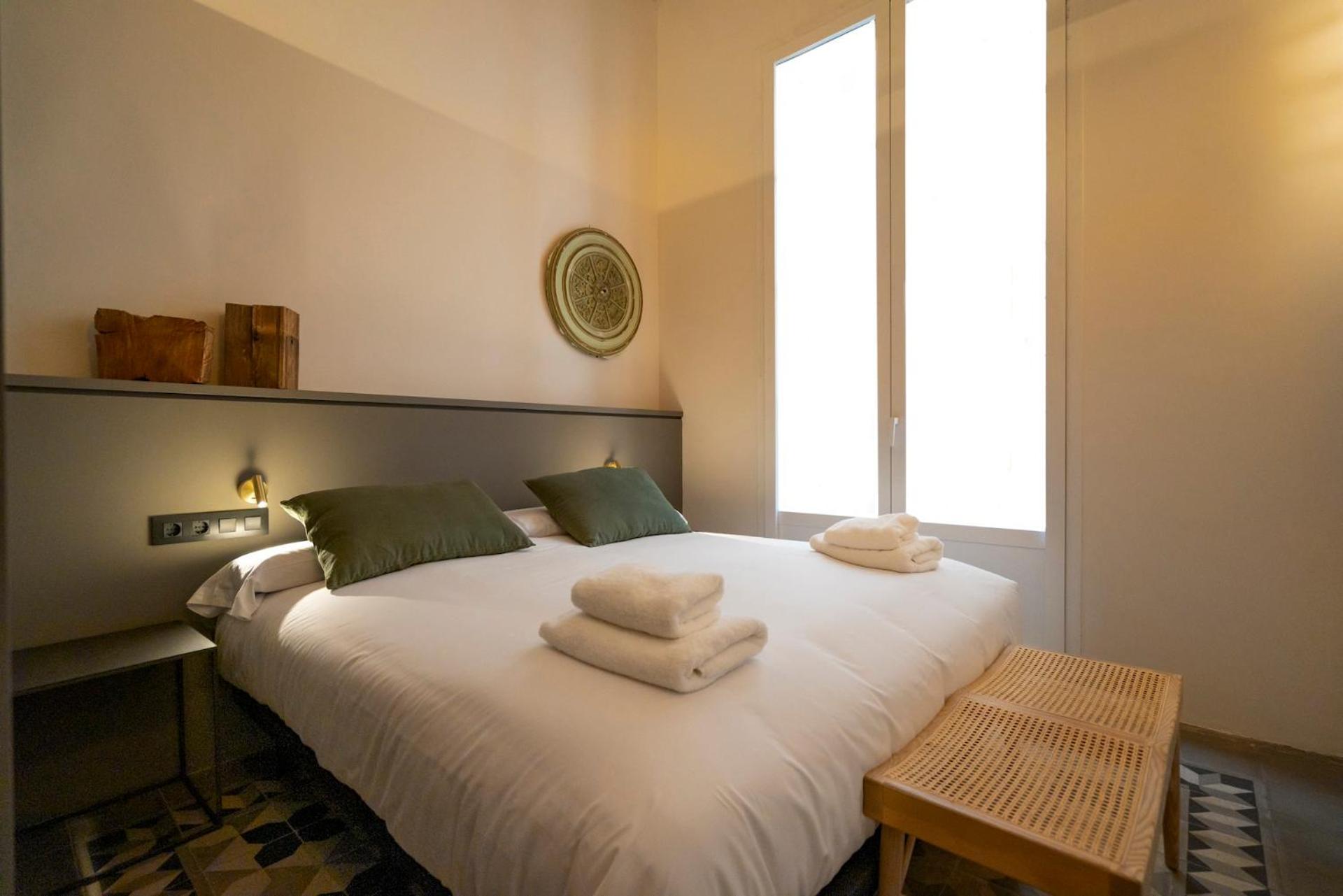 Hostal Porxos Garden Barcelona Buitenkant foto