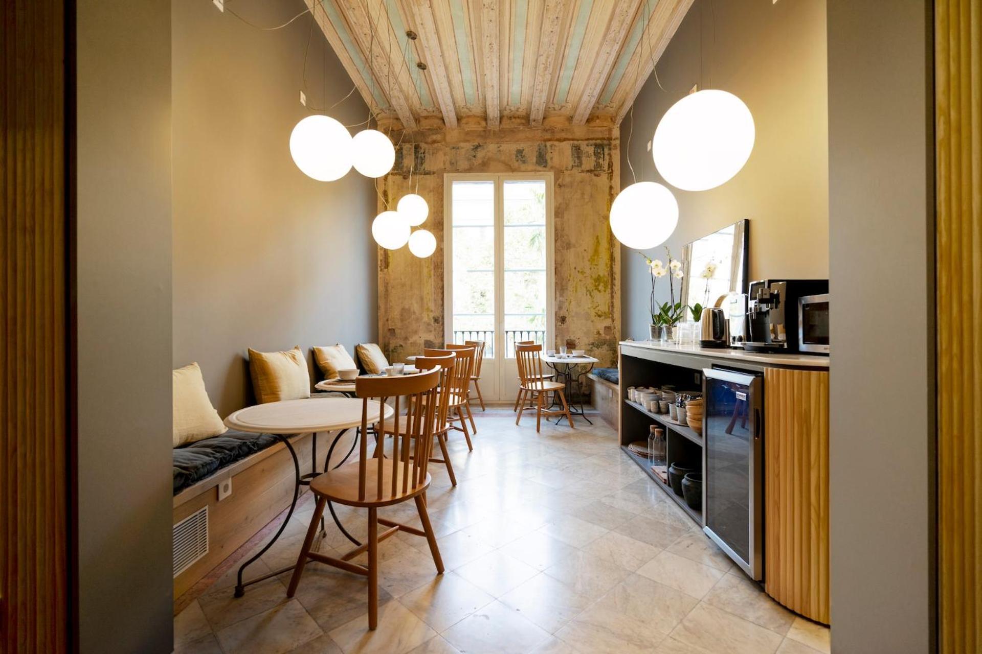 Hostal Porxos Garden Barcelona Buitenkant foto